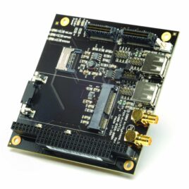 SUMIT-ISM module with MiniPCIe and USB support